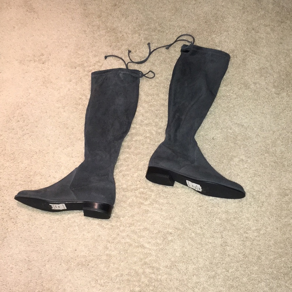 Stuart Weitzman - Picture 3 of 4